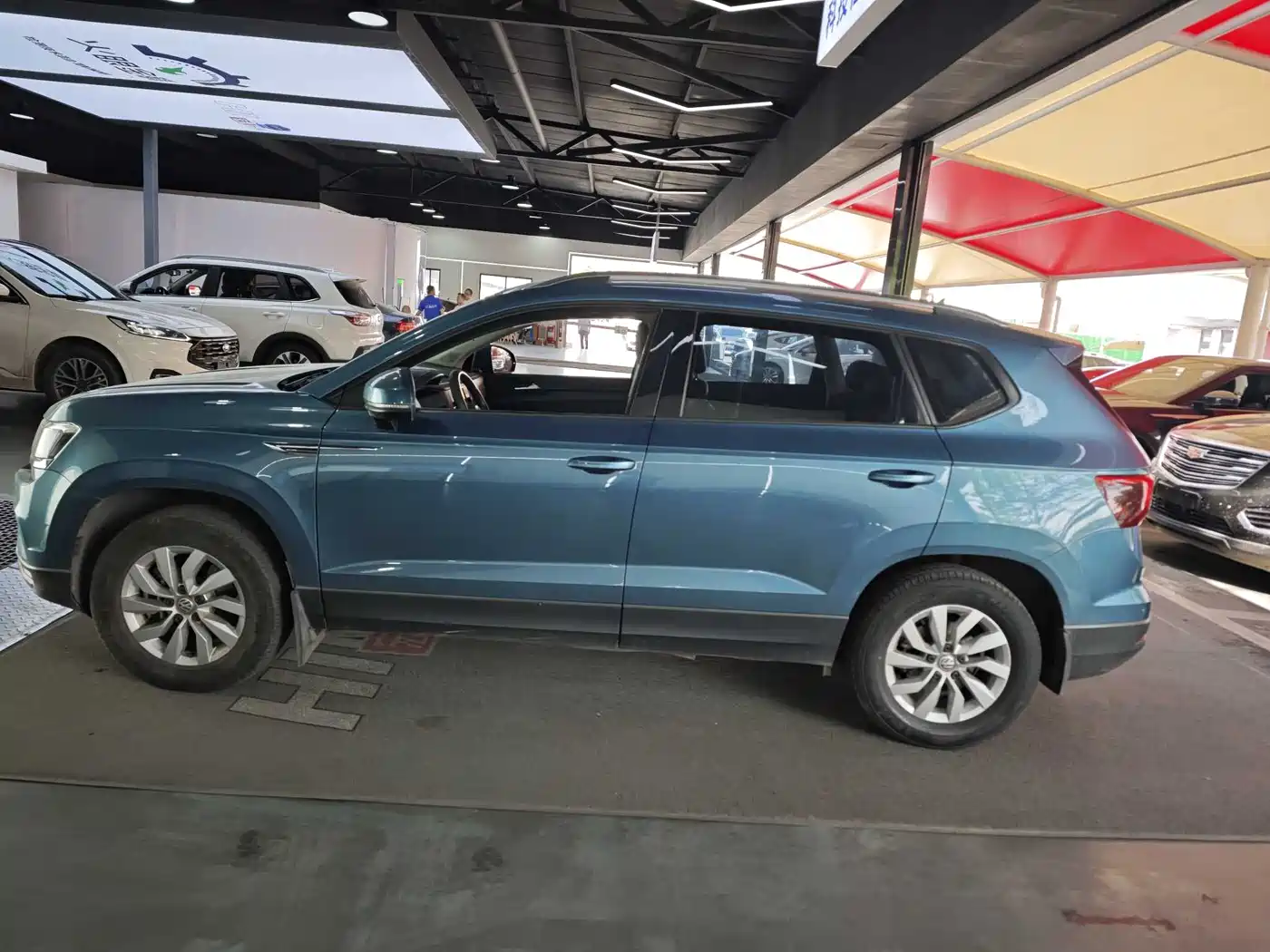 Volkswagen Tharu 2019 Model 280TSI 2WD Trend Edition China V фото 8