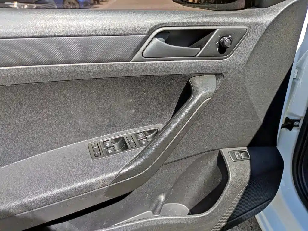 Volkswagen Jetta 2019 2019 Dream Edition 1.5L Auto Comfort