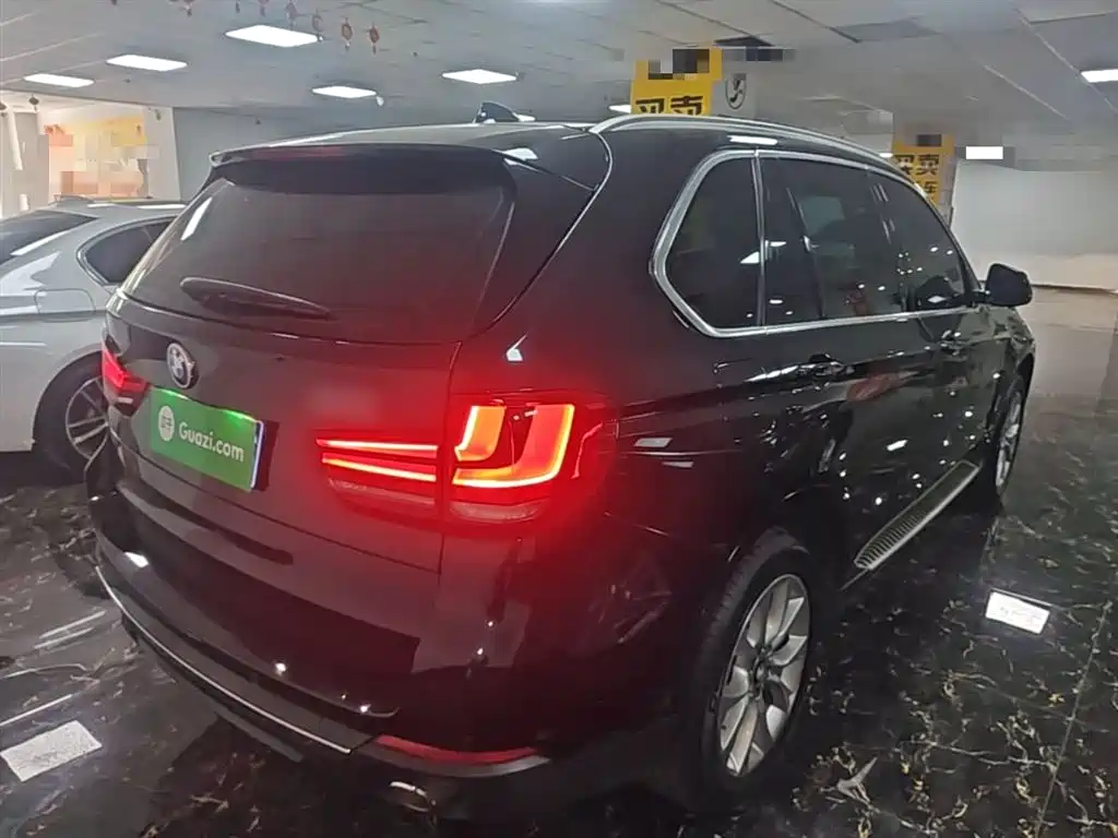 BMW X5 (Import) 2018 xDrive28i фото 7