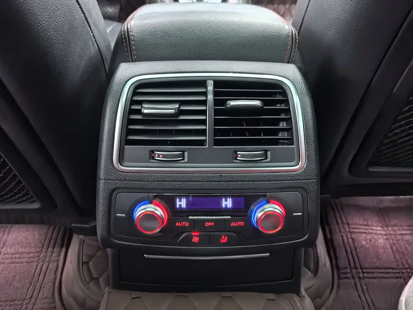 Audi A6L 2016 30 FSI Special Edition фото 12
