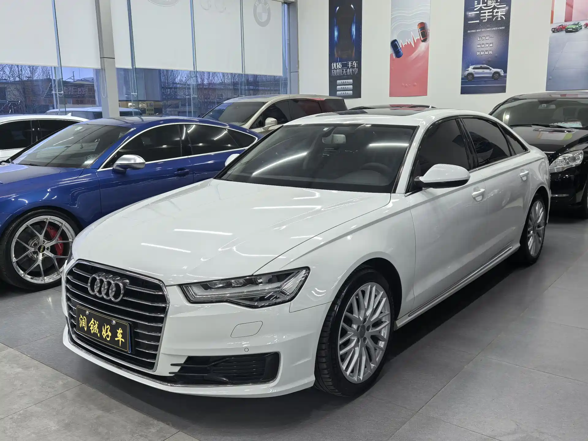Фото 1 - Audi A6L