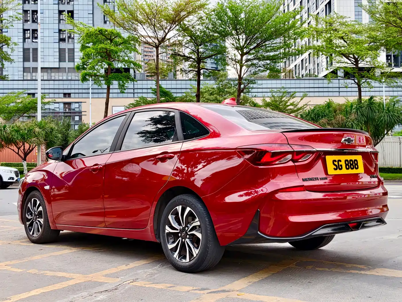Chevrolet Monza 2019 RS 330T Auto Smooth Edition China VI фото 7