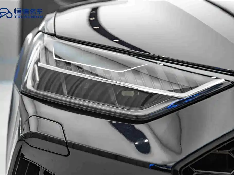 Audi A7L 2024 45 TFSI quattro S-line Black Warrior Edition фото 10