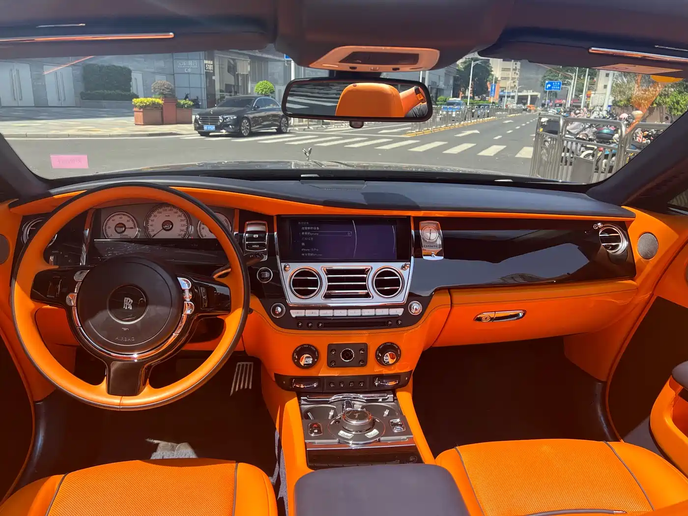 Rolls-Royce Dawn 2017 2018 6.6T Standard