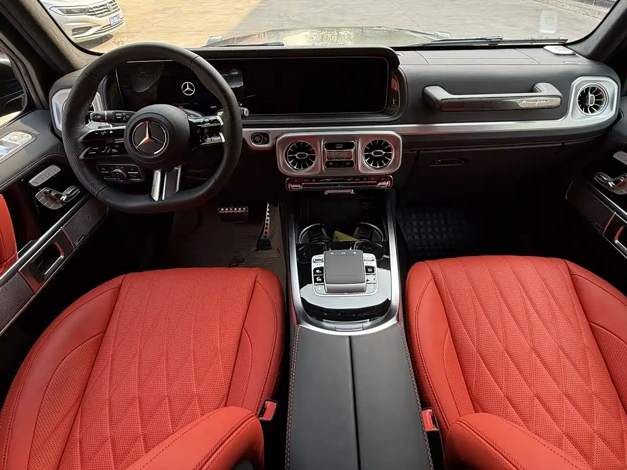 Mercedes-Benz G-Class 2026 Model G 500 фото 8