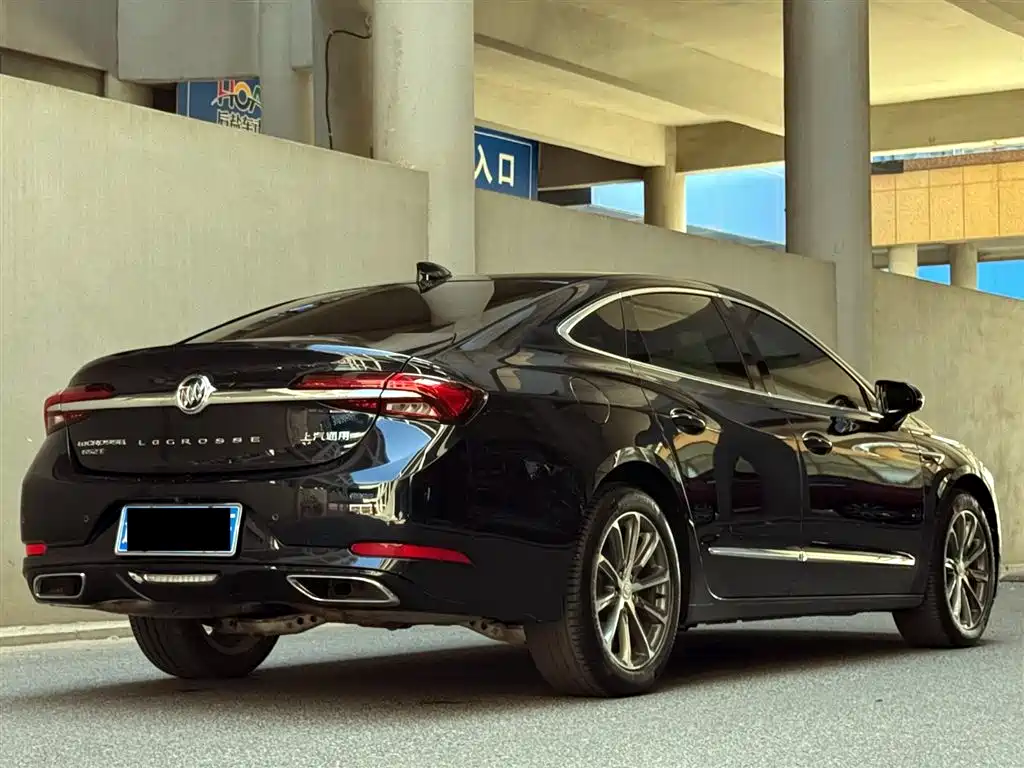 Buick LaCrosse 2022 652T Luxury фото 5