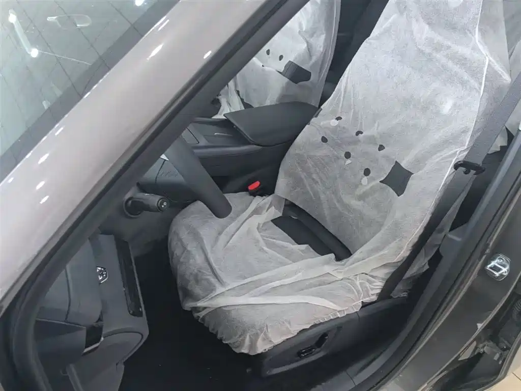 Geely Galaxy Galaxy E5 2026 530km Voyager Edition фото 15