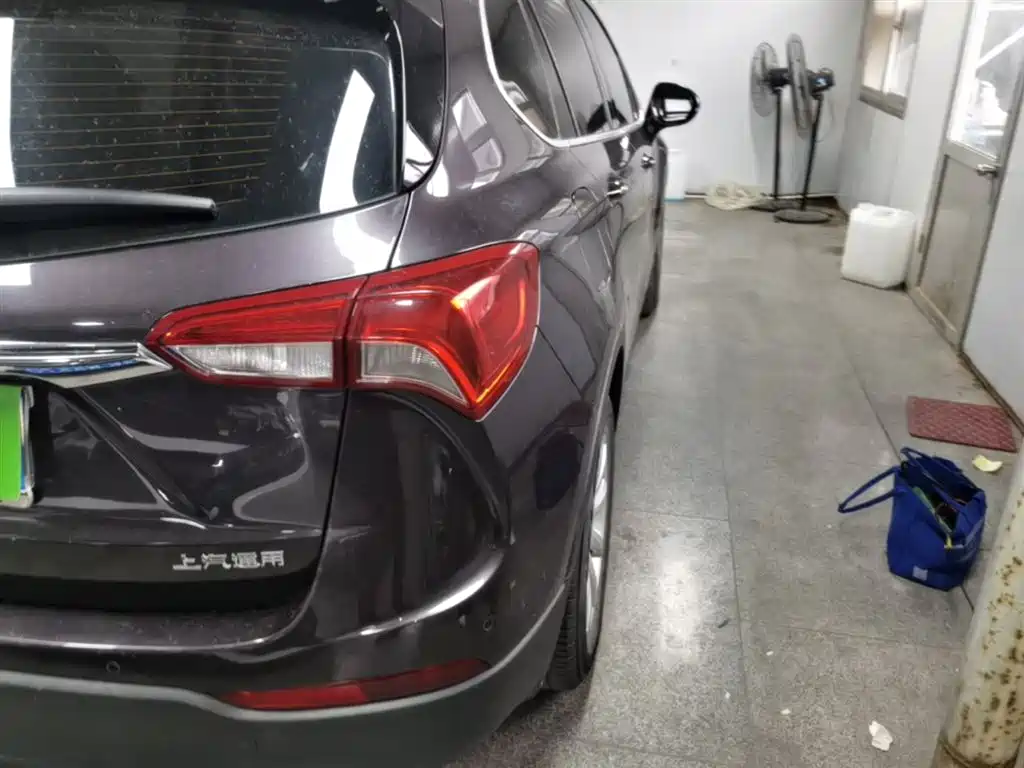 Buick Envision Plus 2018 20T 2WD Elite фото 8