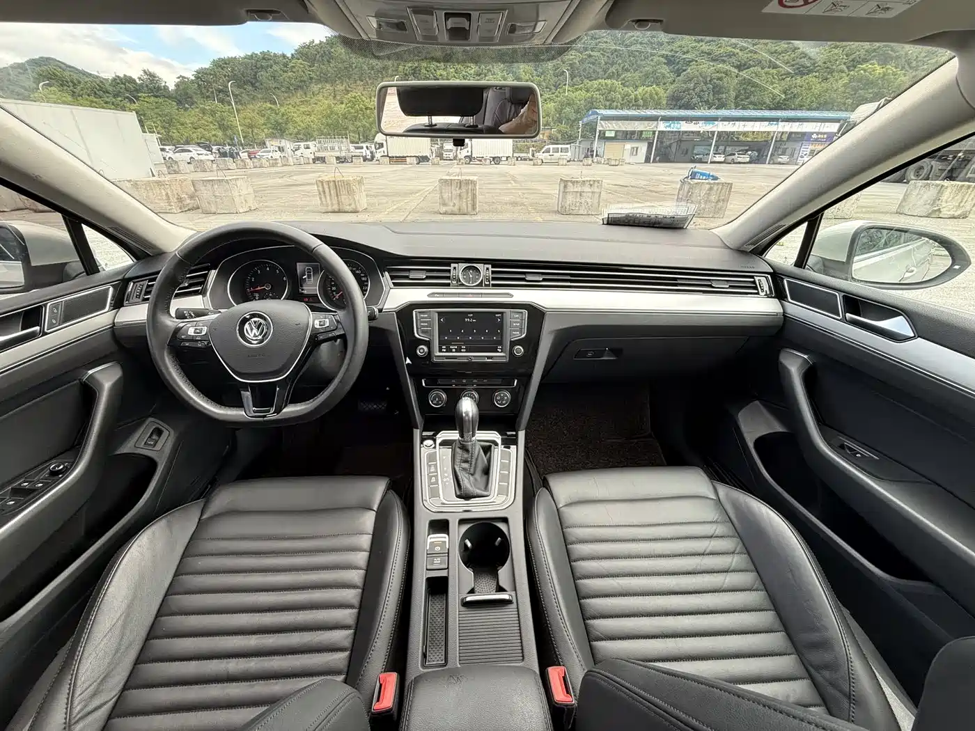 Volkswagen Magotan 2017 330TSI DSG Leading фото 4