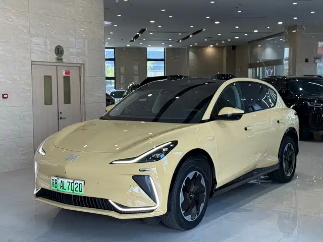  IM Motors IM LS7 2023 100kWh Lux RWD