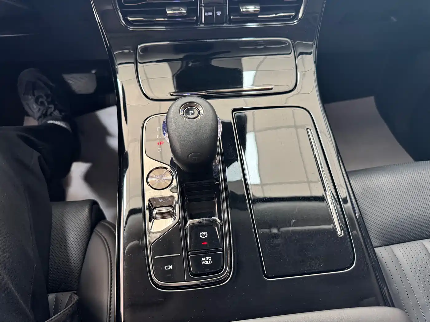 GAC Trumpchi Trumpchi E9 2024 E9 Master Edition фото 10