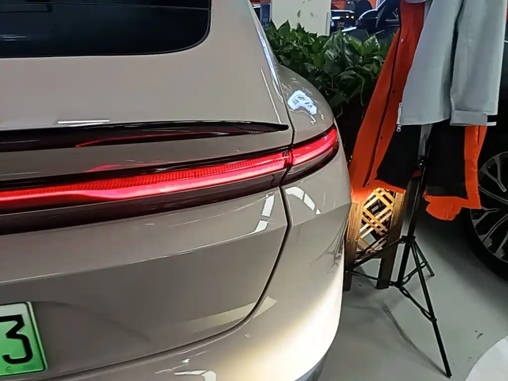 NIO ET5 2023 2022 75kWh