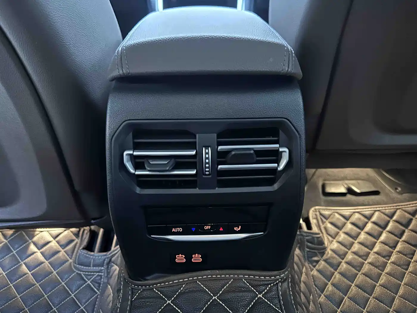 BMW 3 Series 2023 320Li M Sport Package фото 20