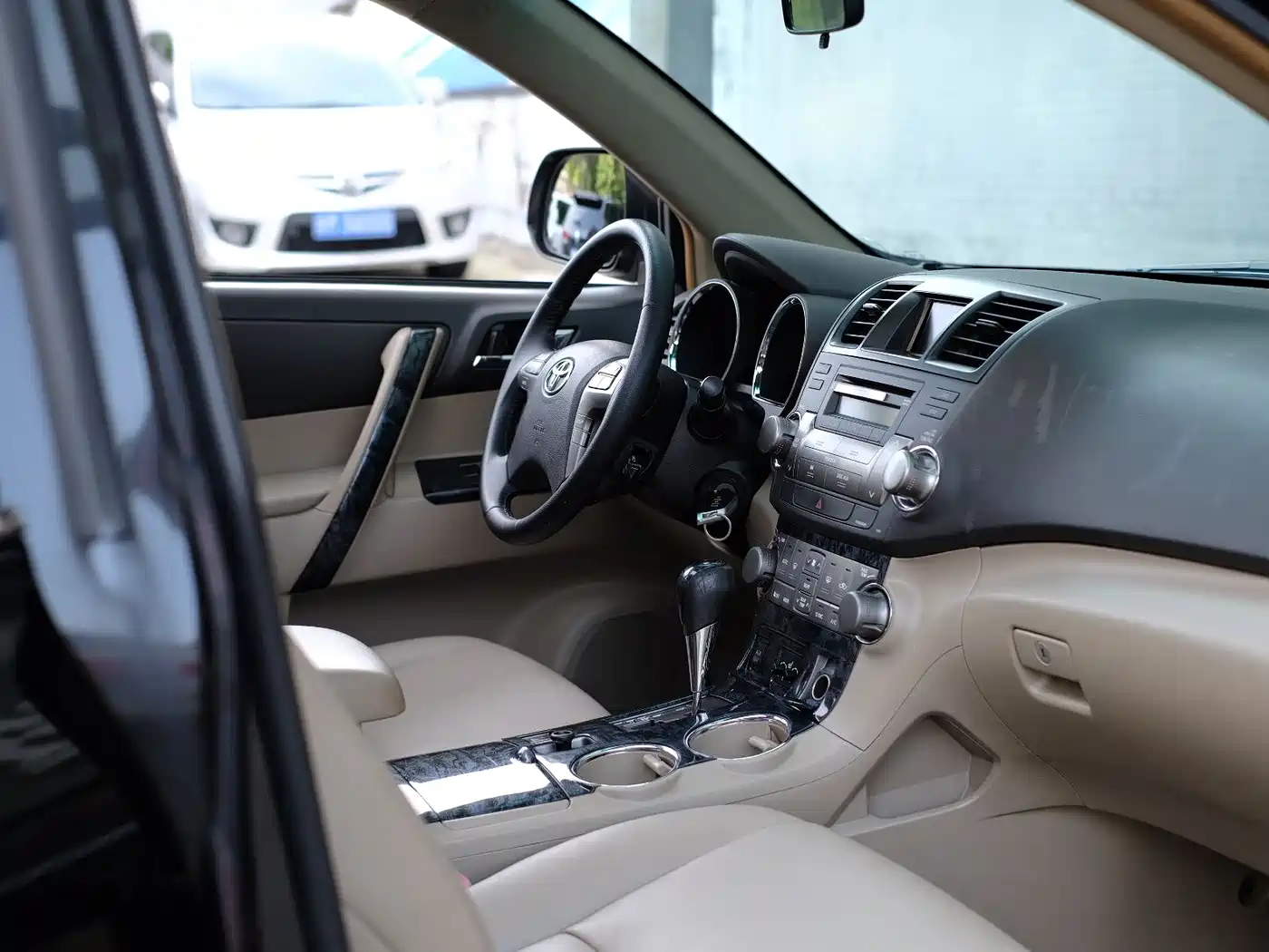 Toyota Highlander 2010 2009 3.5L 4WD 7-seater Luxury Edition