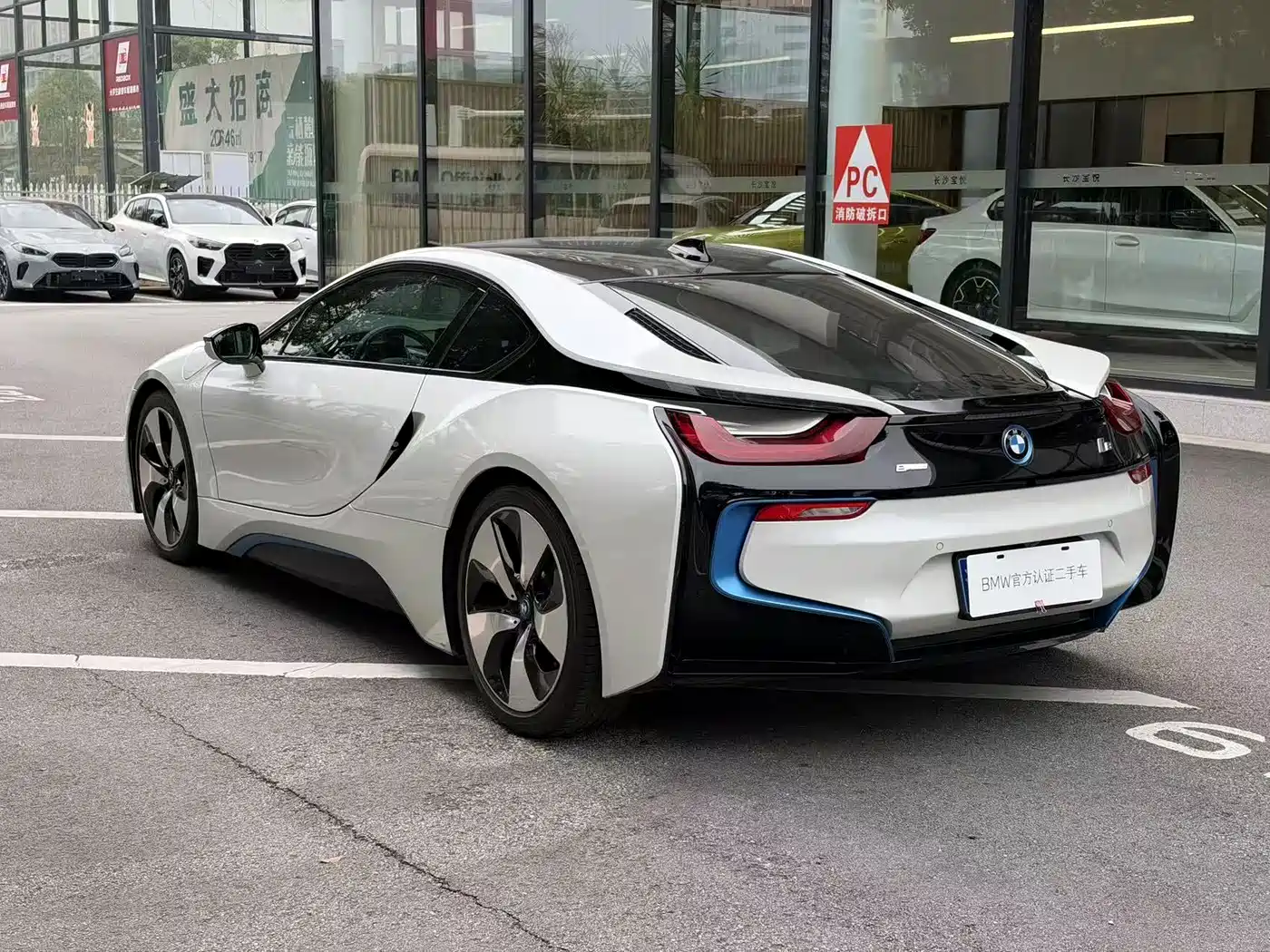 BMW i8 2017 2014 Standard