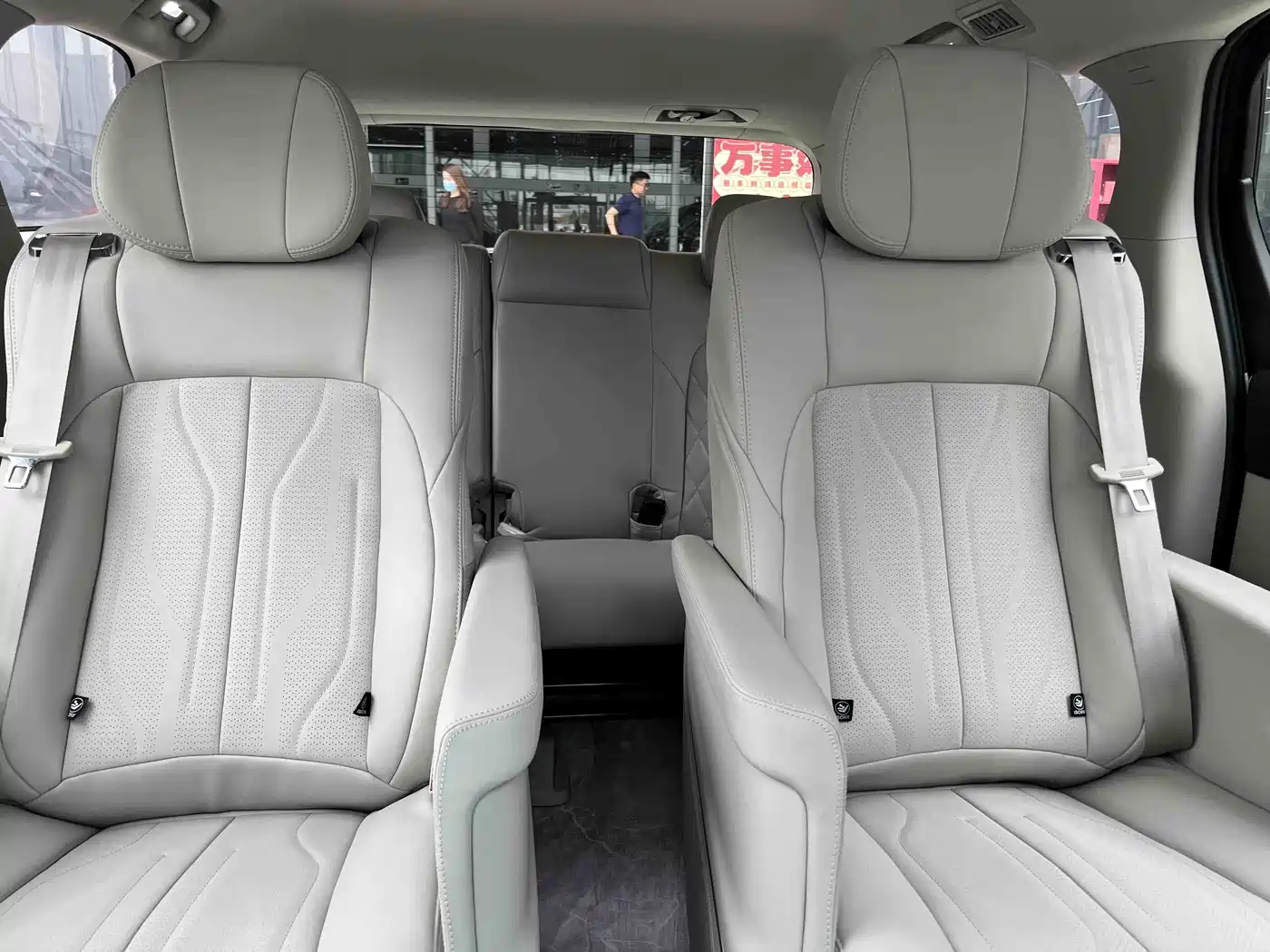 Buick GL8 2023 ES Landmaster Comfort фото 3