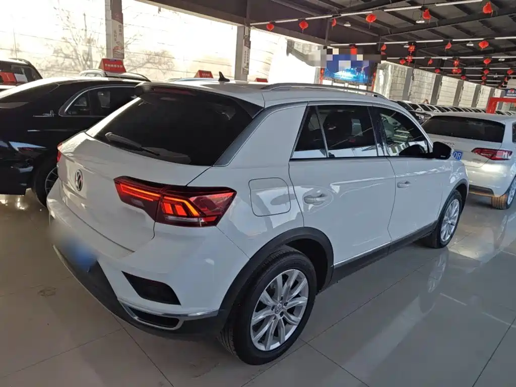 Volkswagen T-ROC 2018 230TSI DSG 2WD Progressive China V фото 6