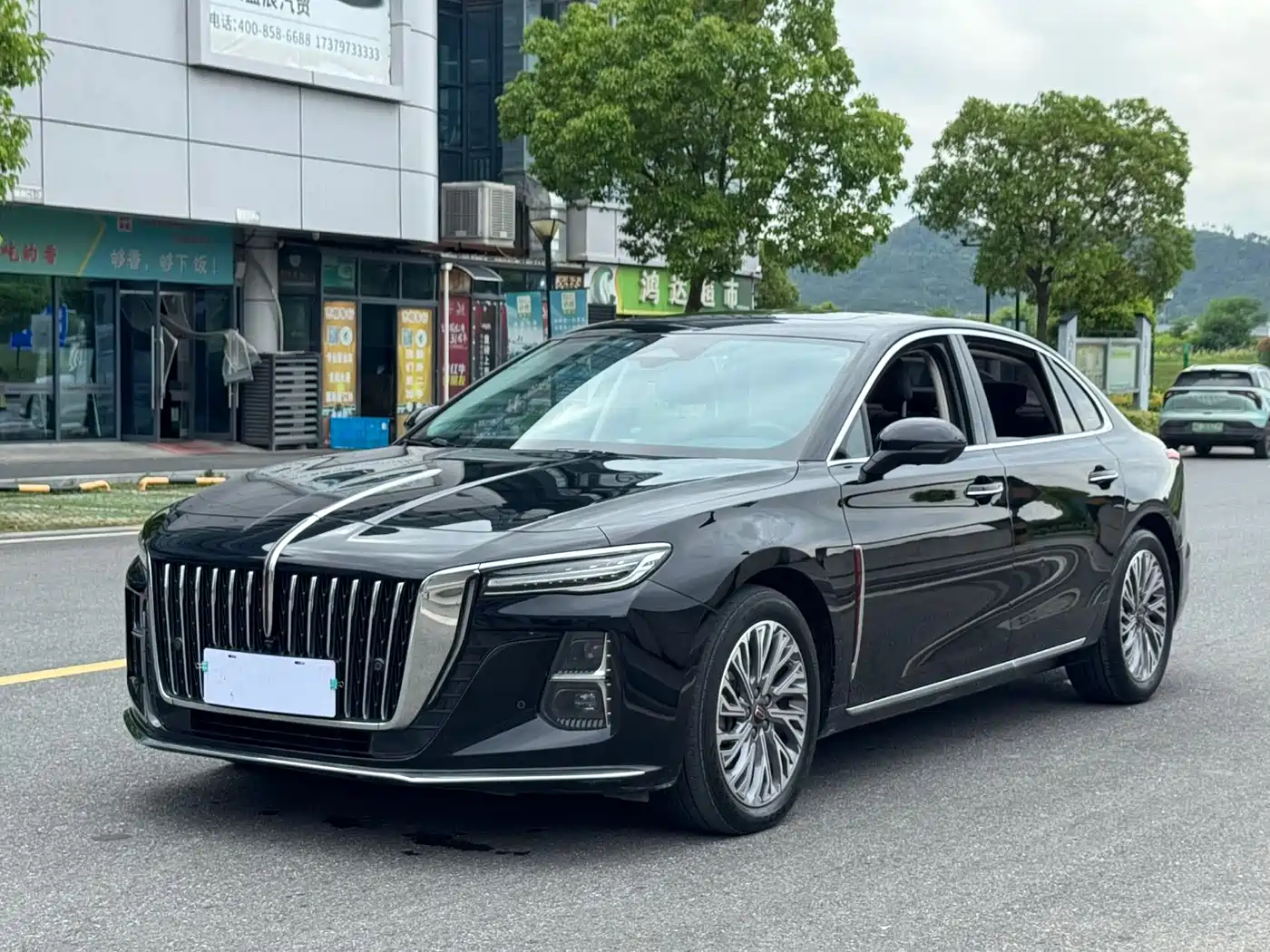 Hongqi H5 2023 2.0T Auto Smart Connect Flag Comfort
