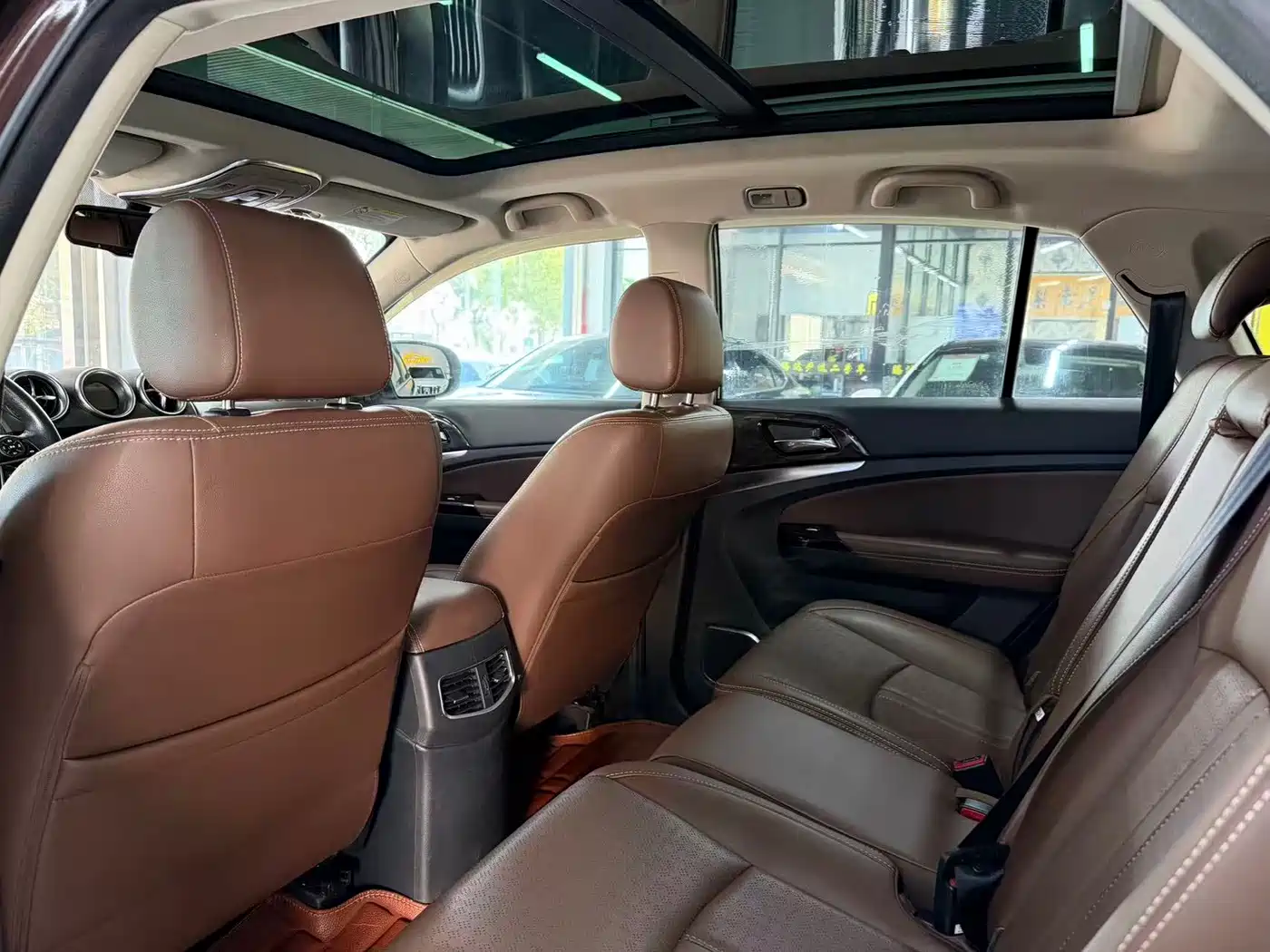 BYD S7 2016 2016 2.0T Automatic Premium Model