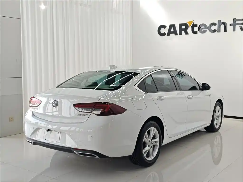 BUICK REGAL