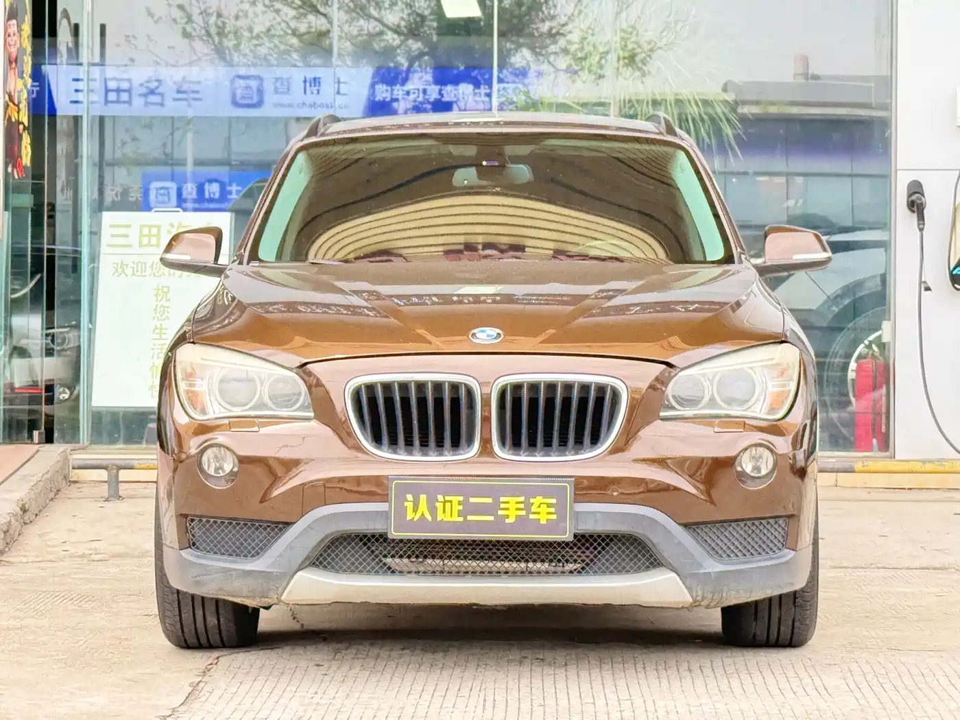 BMW X1 2013 sDrive18i Leading фото 3