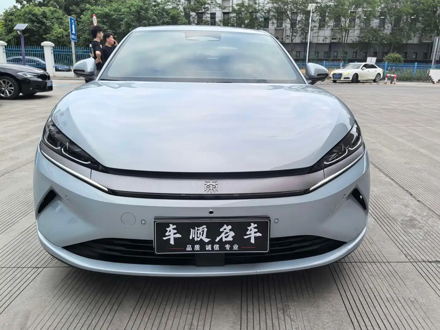 BYD Qin L 2025 Model EV 545KM Excellence Edition фото 2