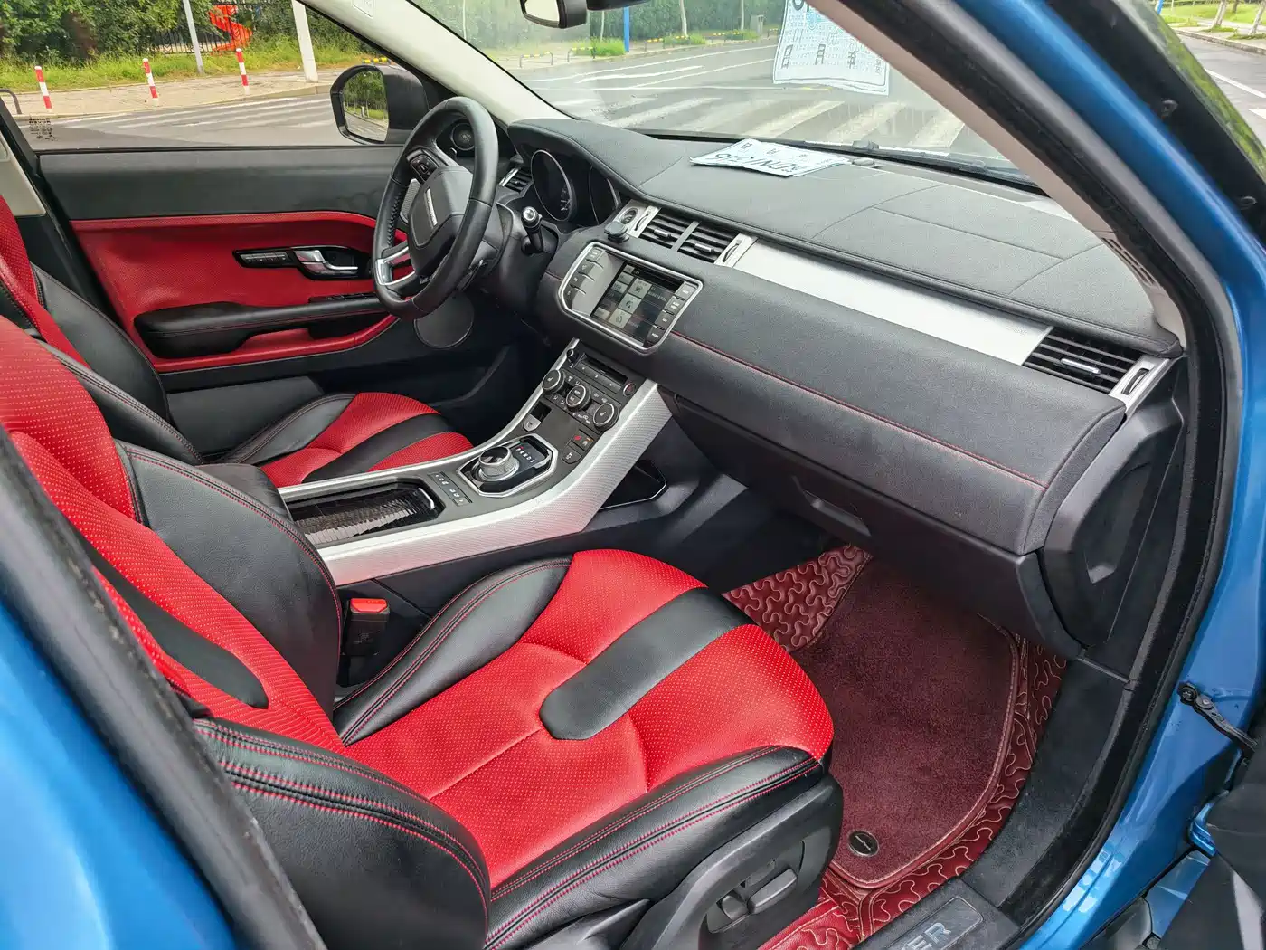 Land Rover Range Rover Evoque (Import) 2014 2.0T 5-door Brilliance Sport фото 16