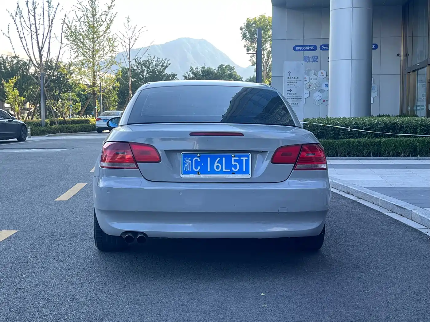 BMW 3 Series (Import) 2009 2009 Model 330i Convertible