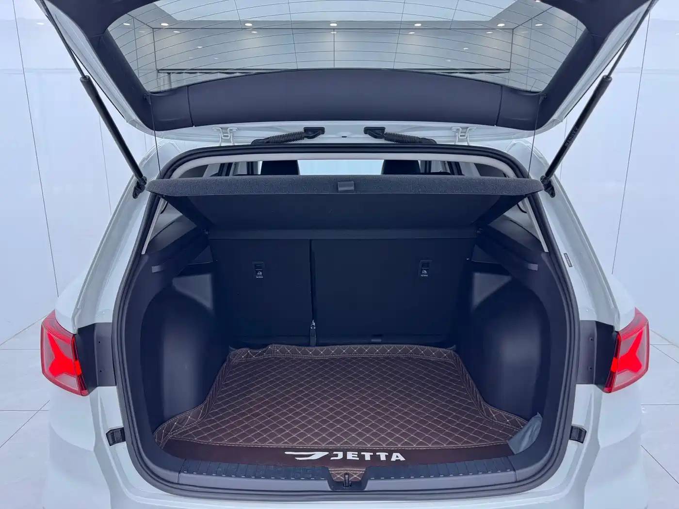 Фото 14 - Jetta VS7