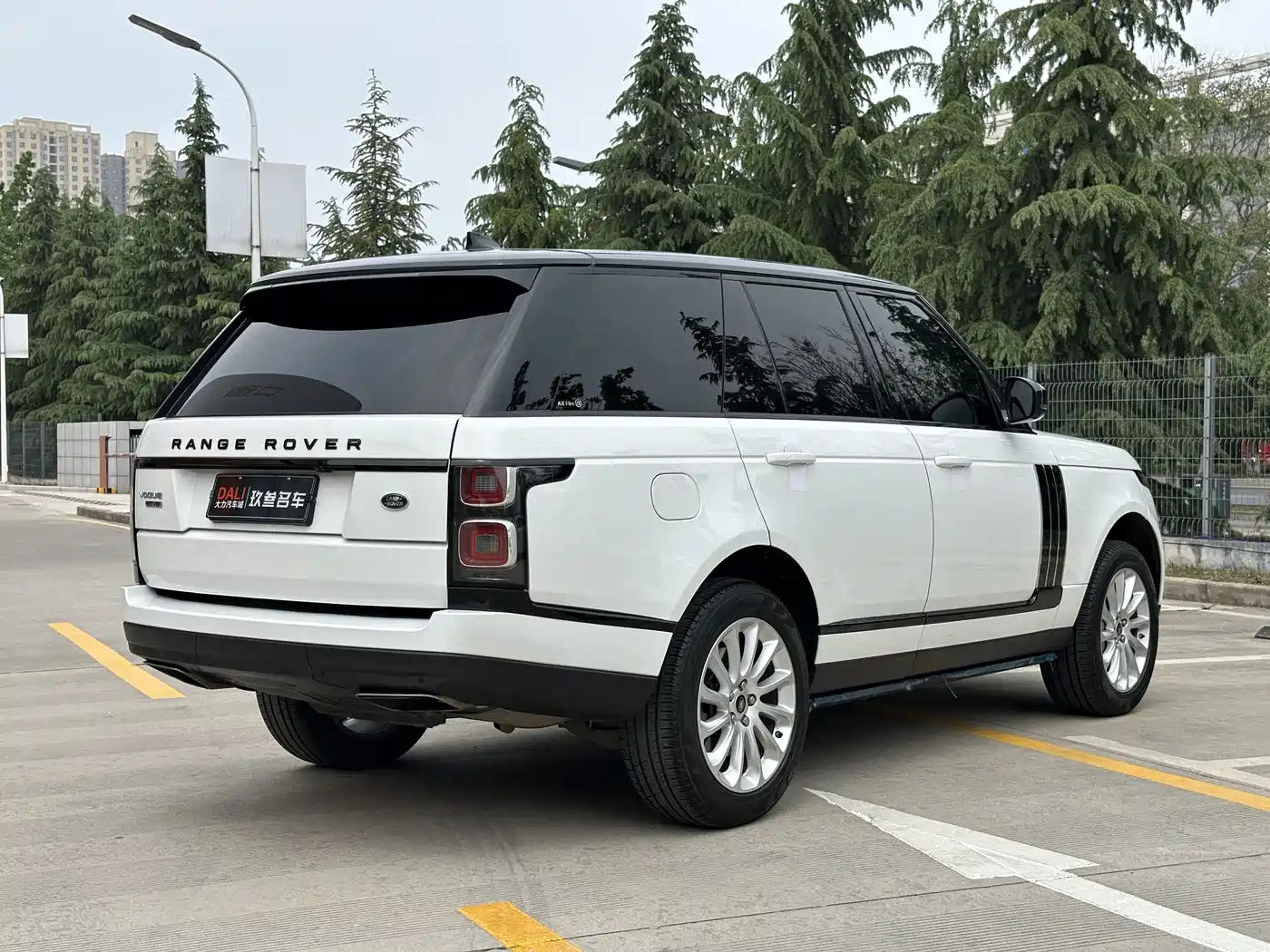 LAND ROVER RANGE ROVER