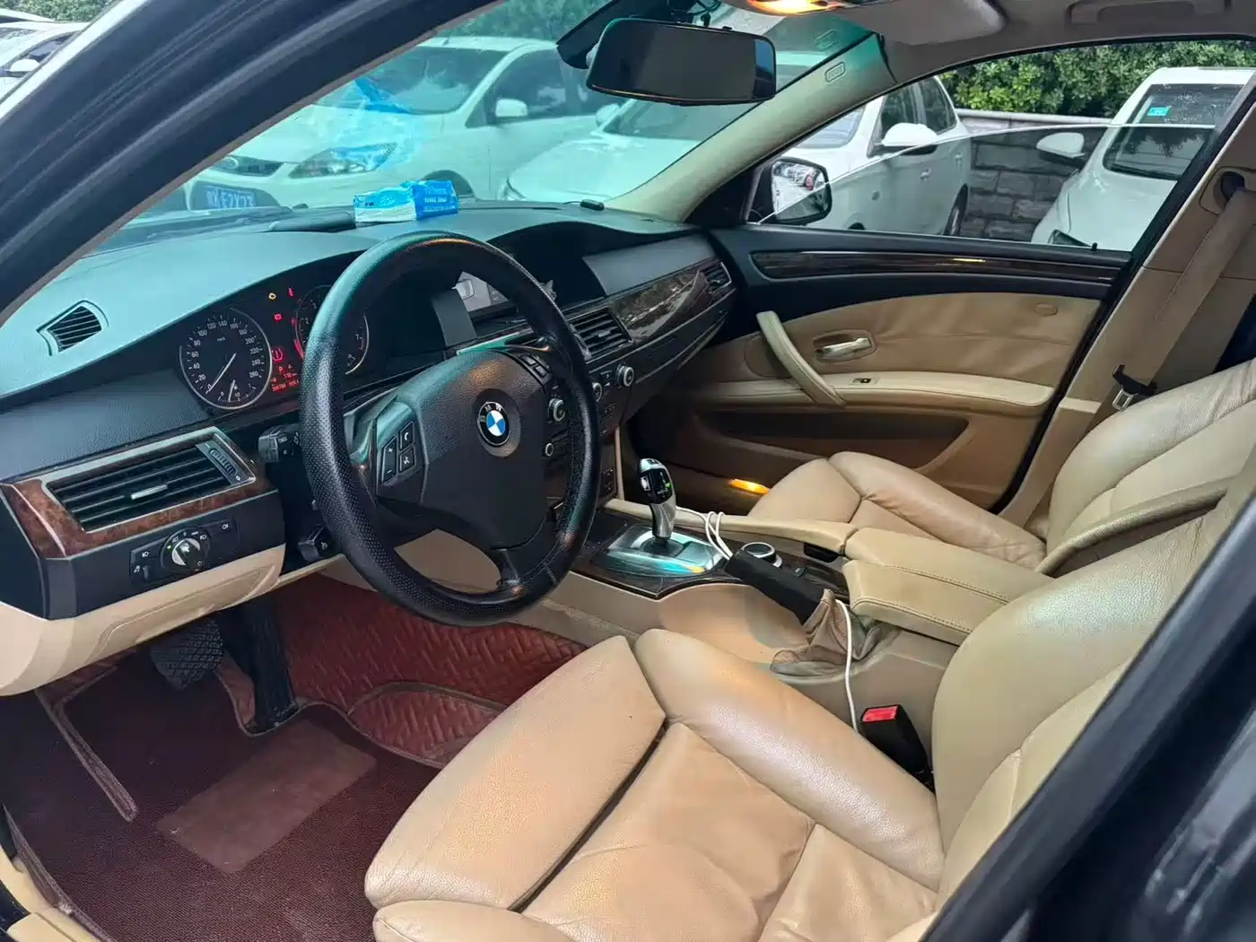 Фото 4 - BMW 5 Series