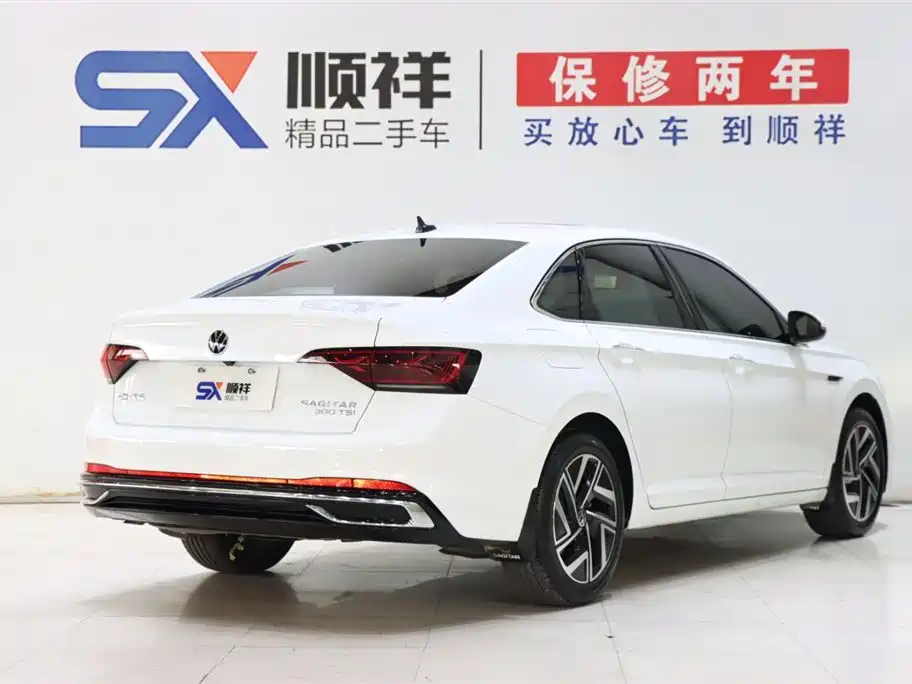 VOLKSWAGEN SAGITAR