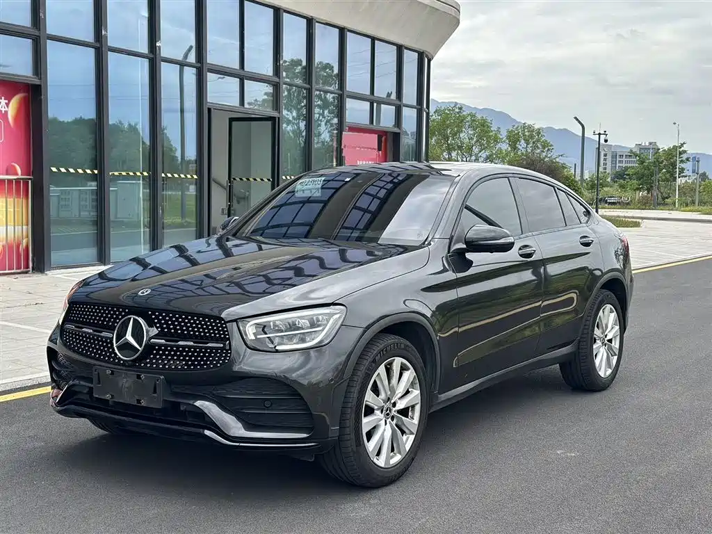 Mercedes-Benz GLC Coupe 2021 GLC 260 4MATIC Coupe SUV