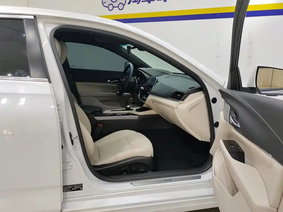 Cadillac CT4 2023 2023 25T Luxury Model