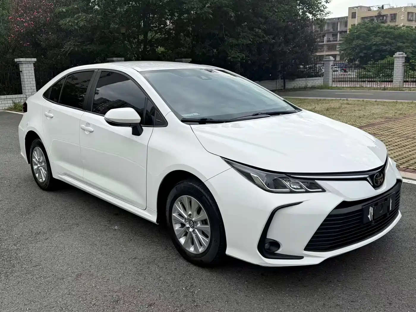 Toyota Corolla 2021 1.2T S-CVT Pioneer Edition фото 3