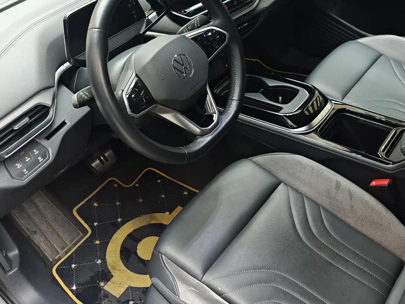 VOLKSWAGEN ID.4 CROZZ