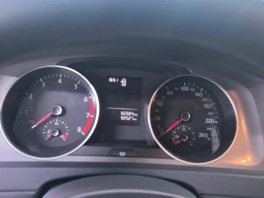 Volkswagen Golf 2016 1.6L Manual Fashion фото 14