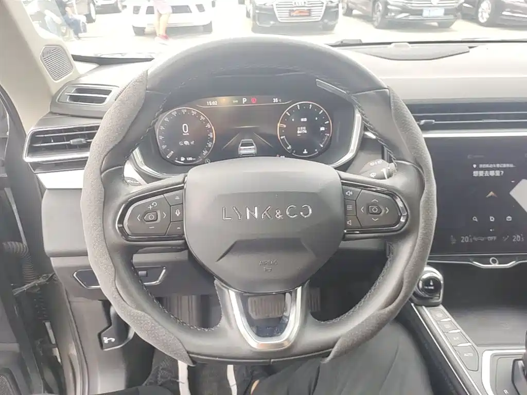 Lynk & Co 01 2021 2.0TD 2WD Pro фото 11