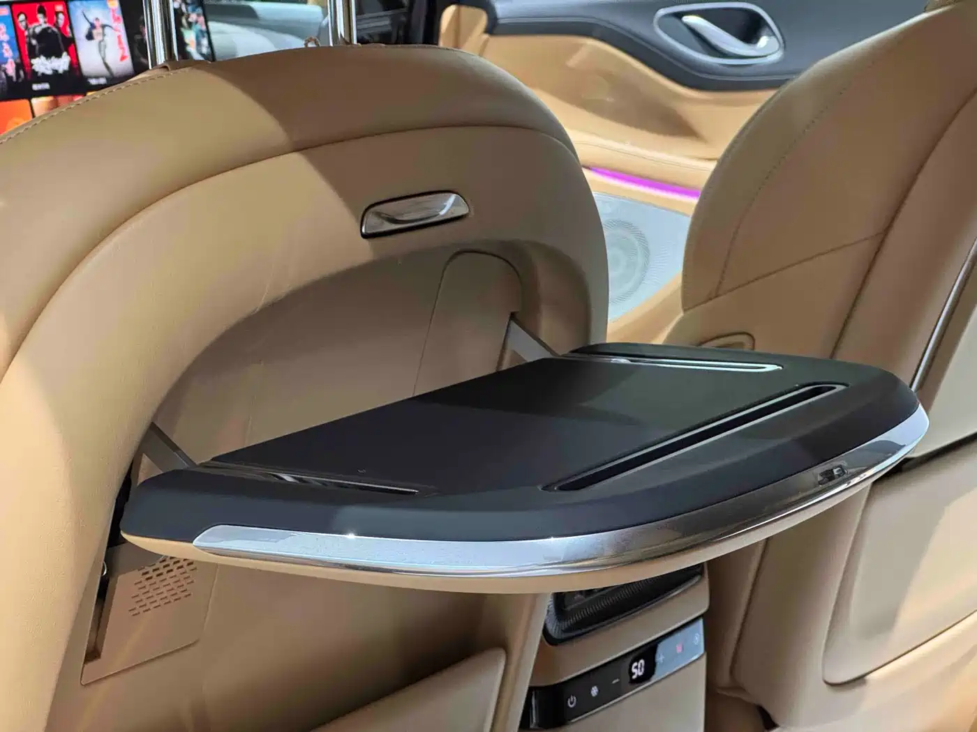 Voyah Auto Voyah Dreamer 2025 PHEV 4WD Kunpeng Premium Edition фото 13