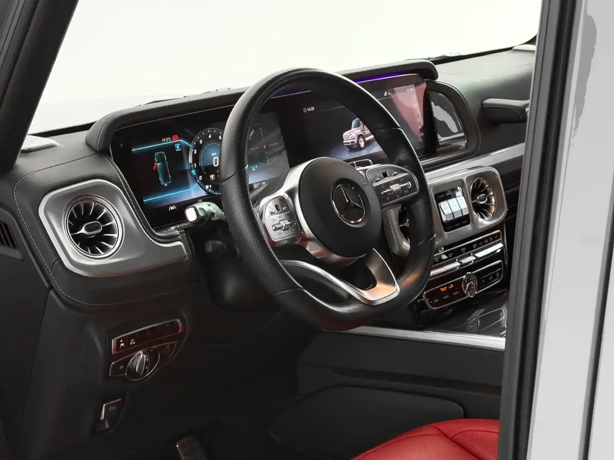 MERCEDES-BENZ G CLASS