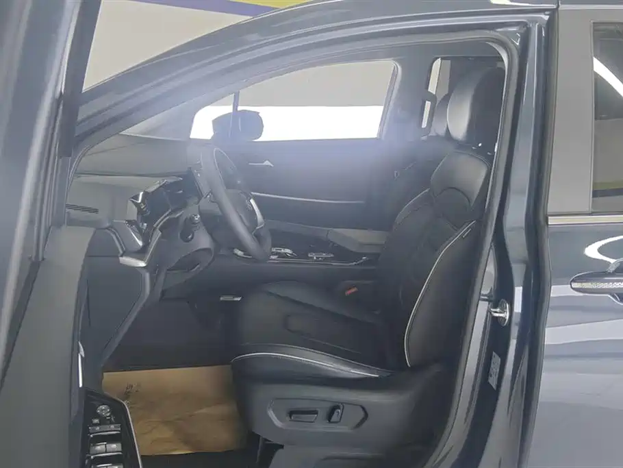 Hyundai Kustu 2024 270TGDi LUX Premium Edition фото 9