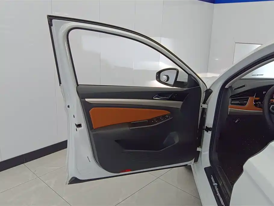 Volkswagen Bora 2023 200TSI DSG Smart Edition фото 7