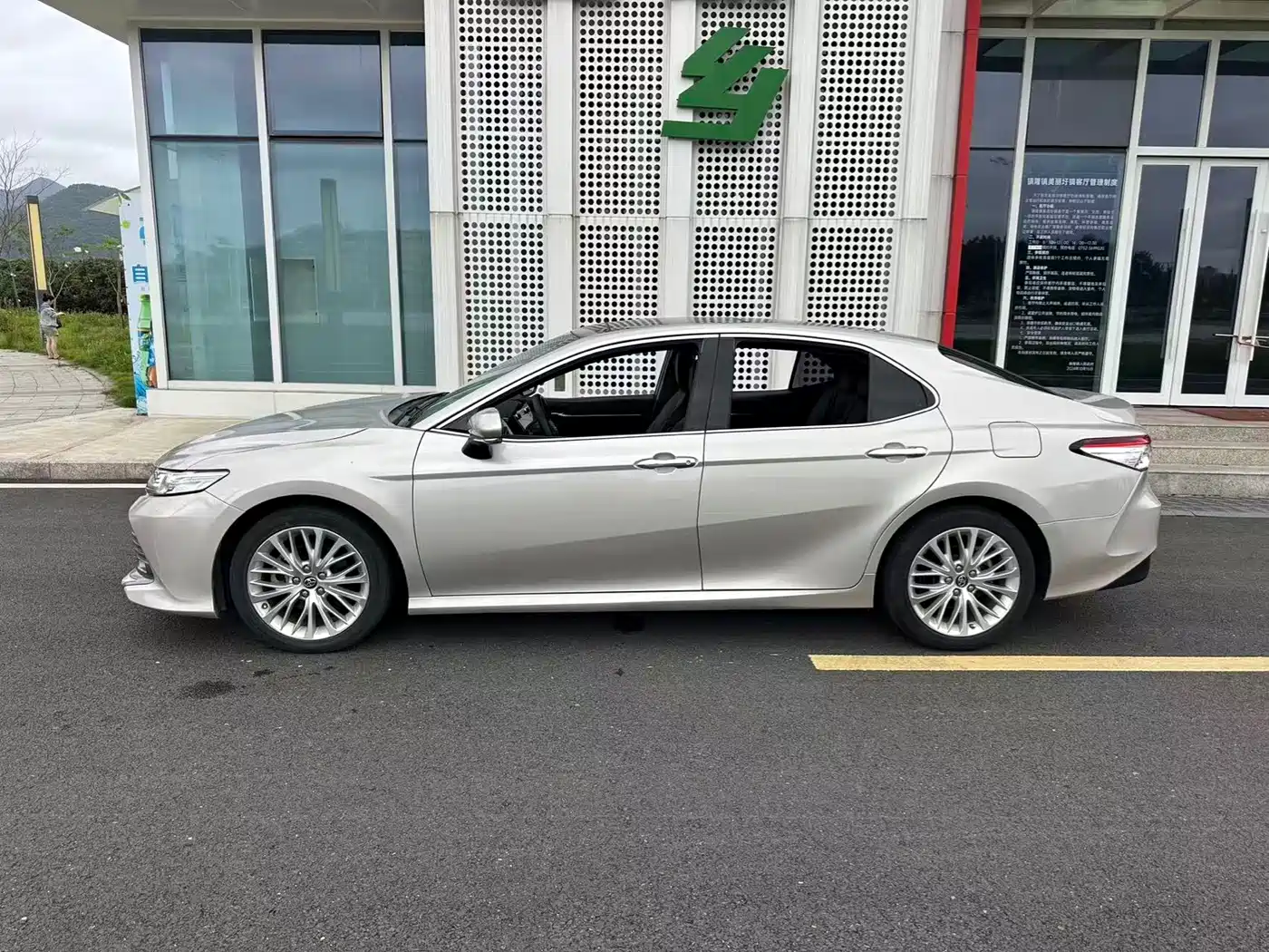 Toyota Camry 2019 2.5G Luxury (China V) фото 5