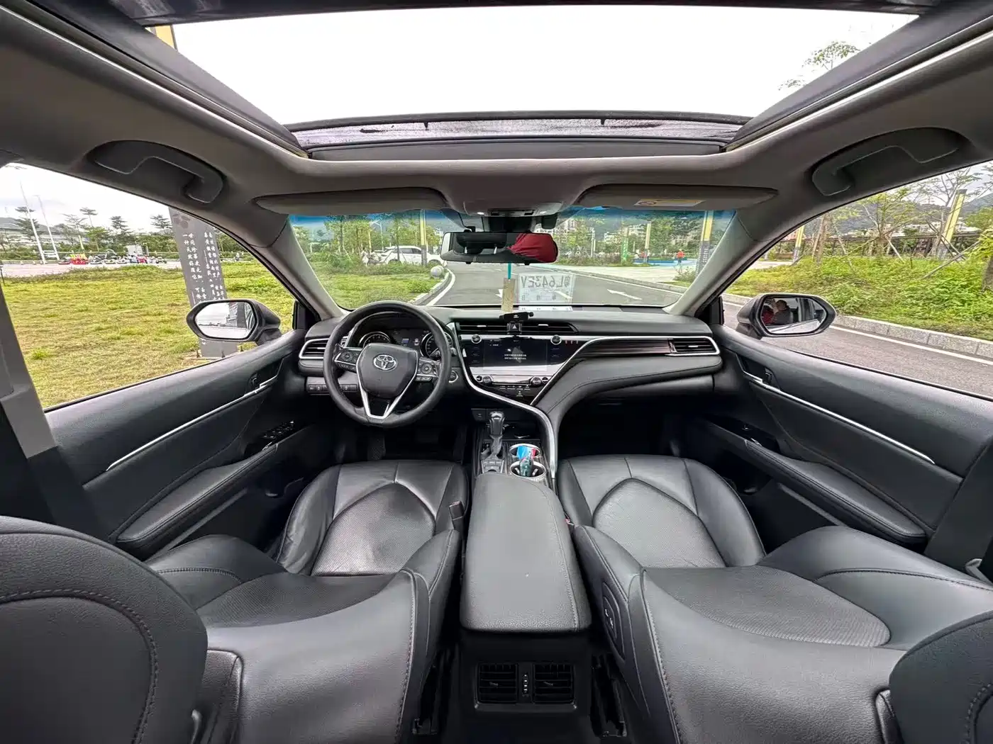 Toyota Camry 2019 2.5G Luxury (China V) фото 25