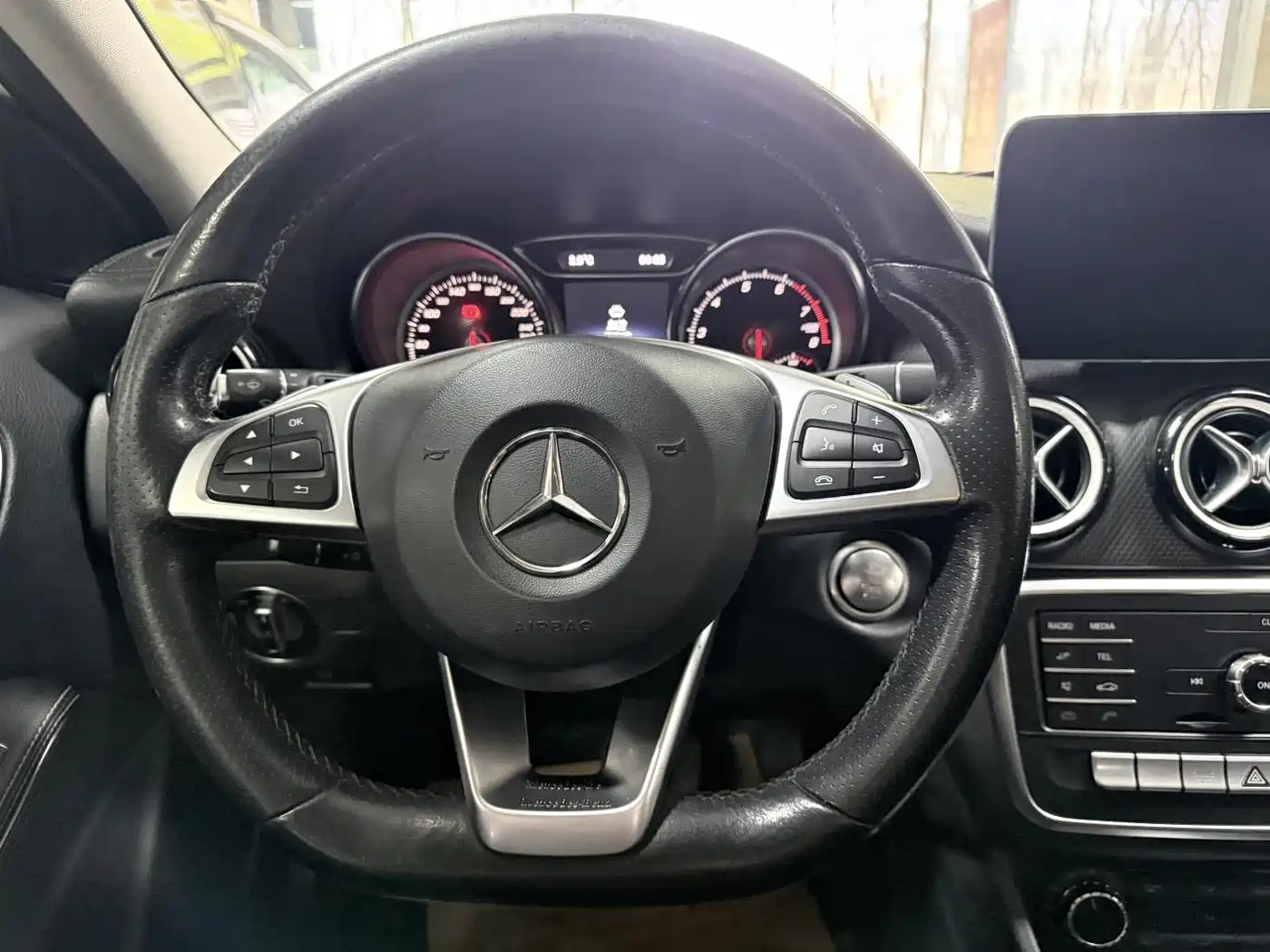 Mercedes-Benz GLA 2019 GLA 200 Fashion фото 12