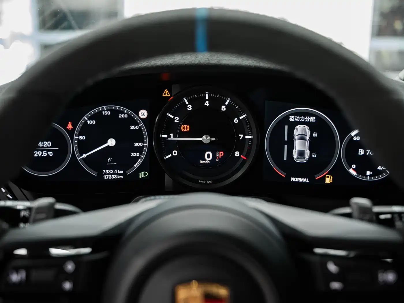 Porsche 911 2023 Dakar 3.0T фото 32