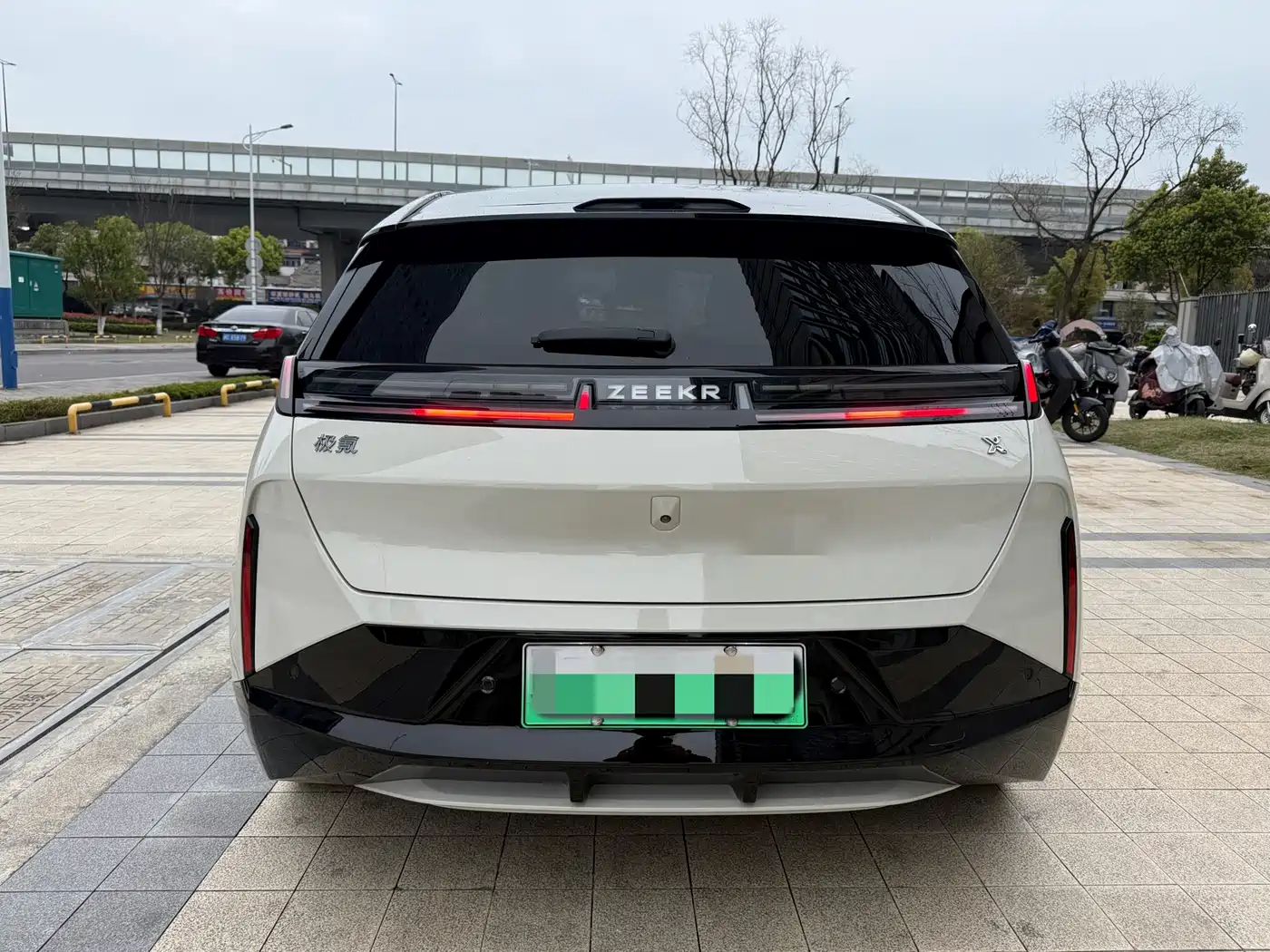 ZEEKR EXTREME KRYPTON X