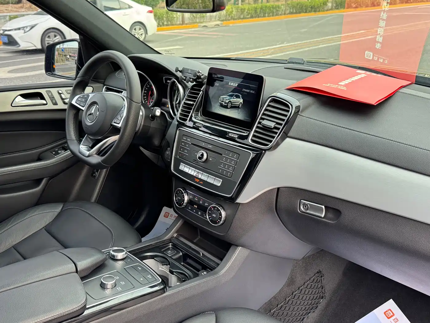Mercedes-Benz GLE AMG 2017 AMG GLE 43 4MATIC фото 17