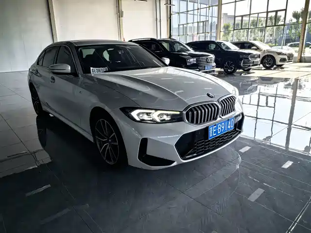 BMW 3 Series 2023 320Li M Sport Package — фото 3