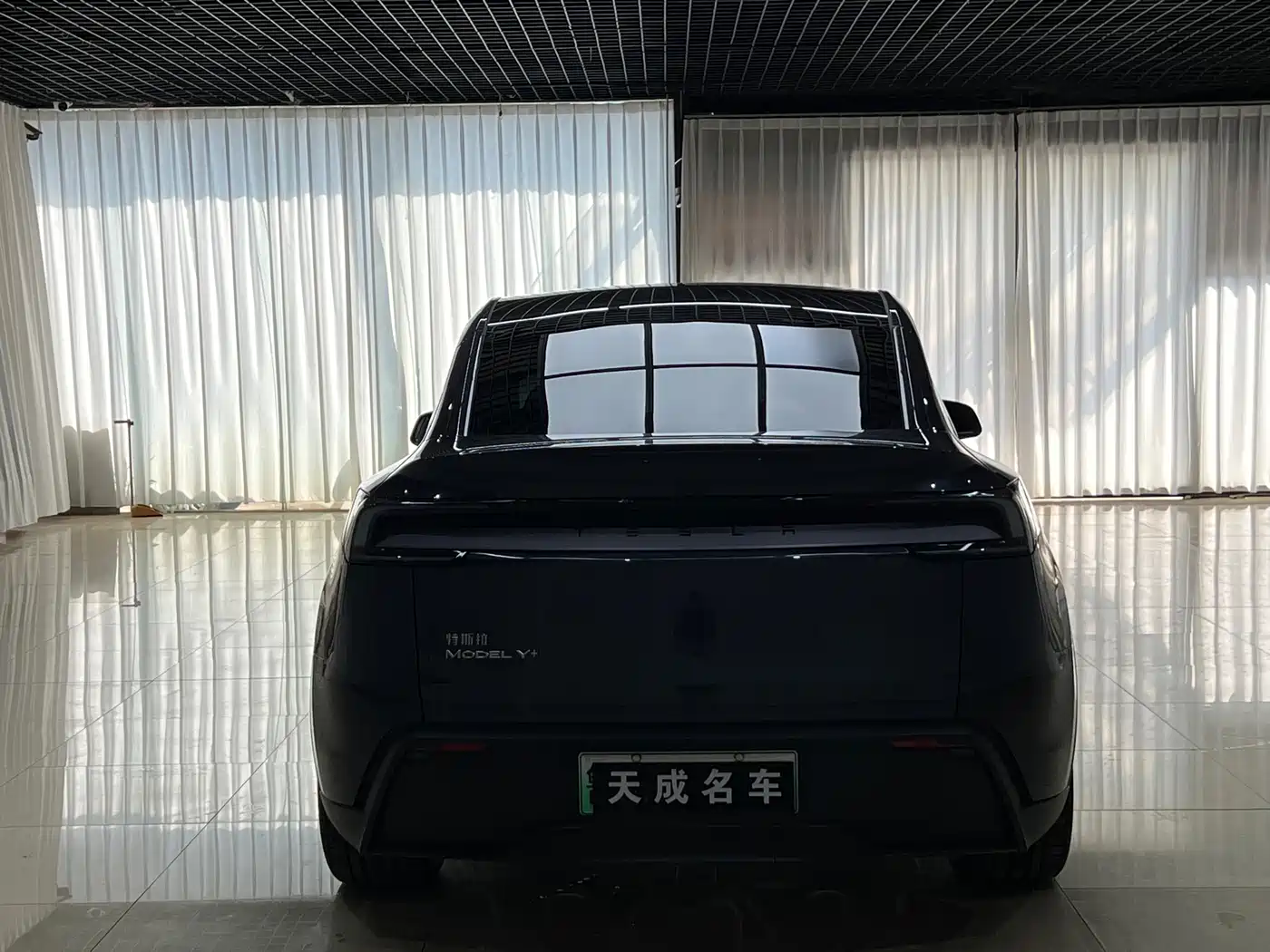 Tesla Model Y 2026 2026 Long Range All-Wheel Drive